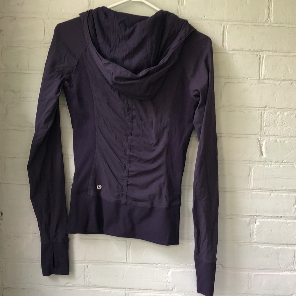 Reversible Lululemon jacket euc - Picture 3 of 9